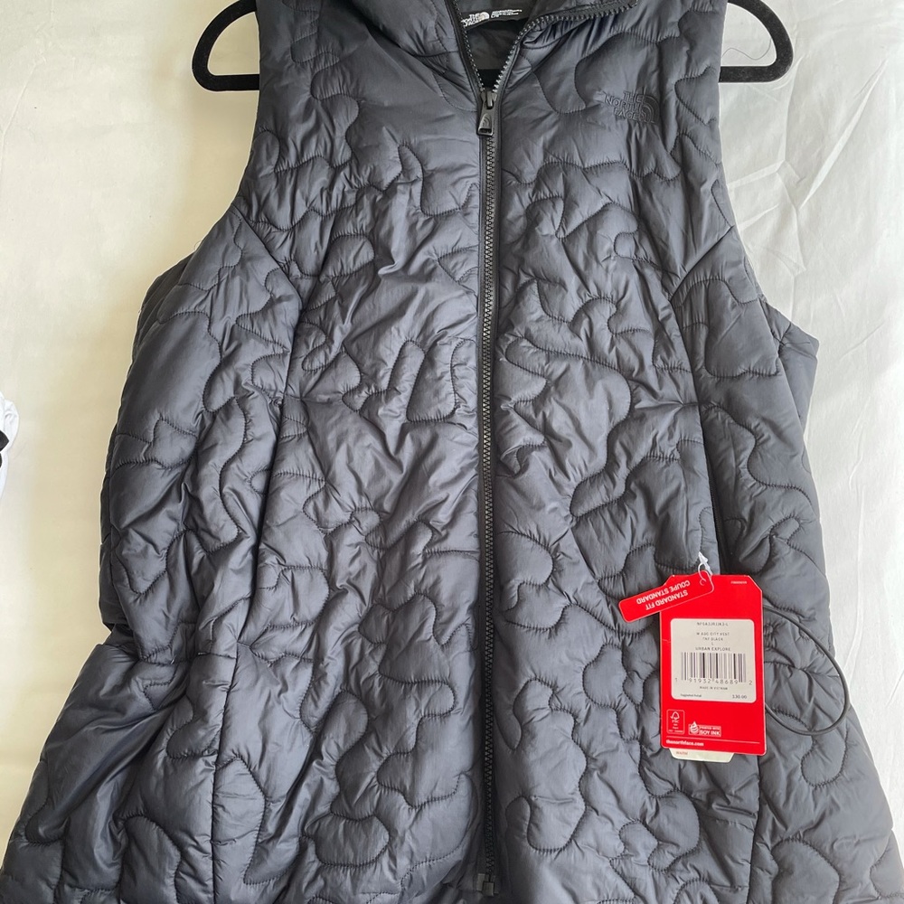 NWT The North Face ABC City vest